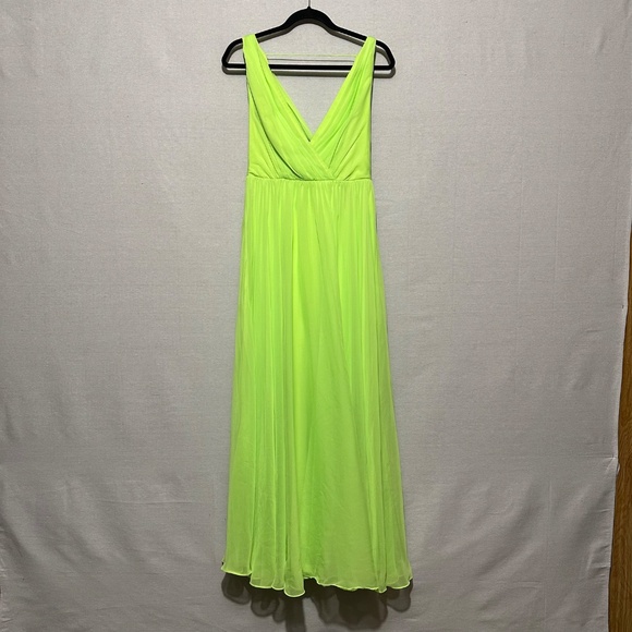 RTR ML Monique Lhuillier Neon Green Pleated Gown - size 6 - Picture 8 of 11